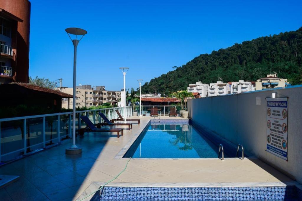 Grande Com Churrasqueira Privativa Apartamento Ubatuba
